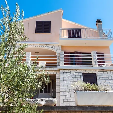 Kuca Za Odmor Zukova Holiday home *